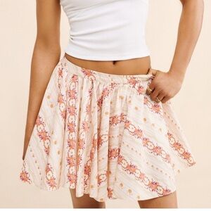 Free People Gaia Printed Mini Skirt Floral Cream Skirt Cotton Size M Festival